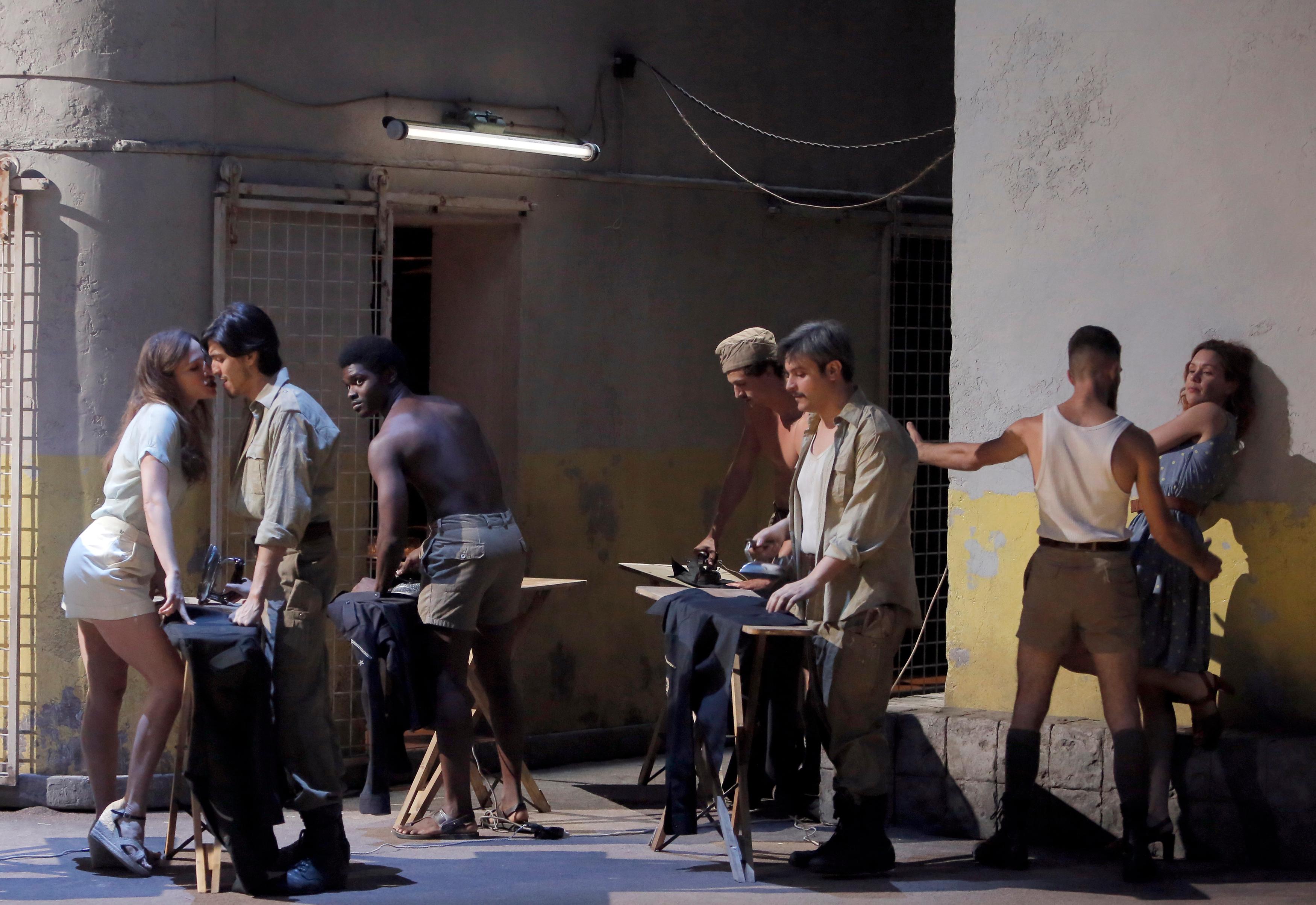 Così fan tutte (2016)