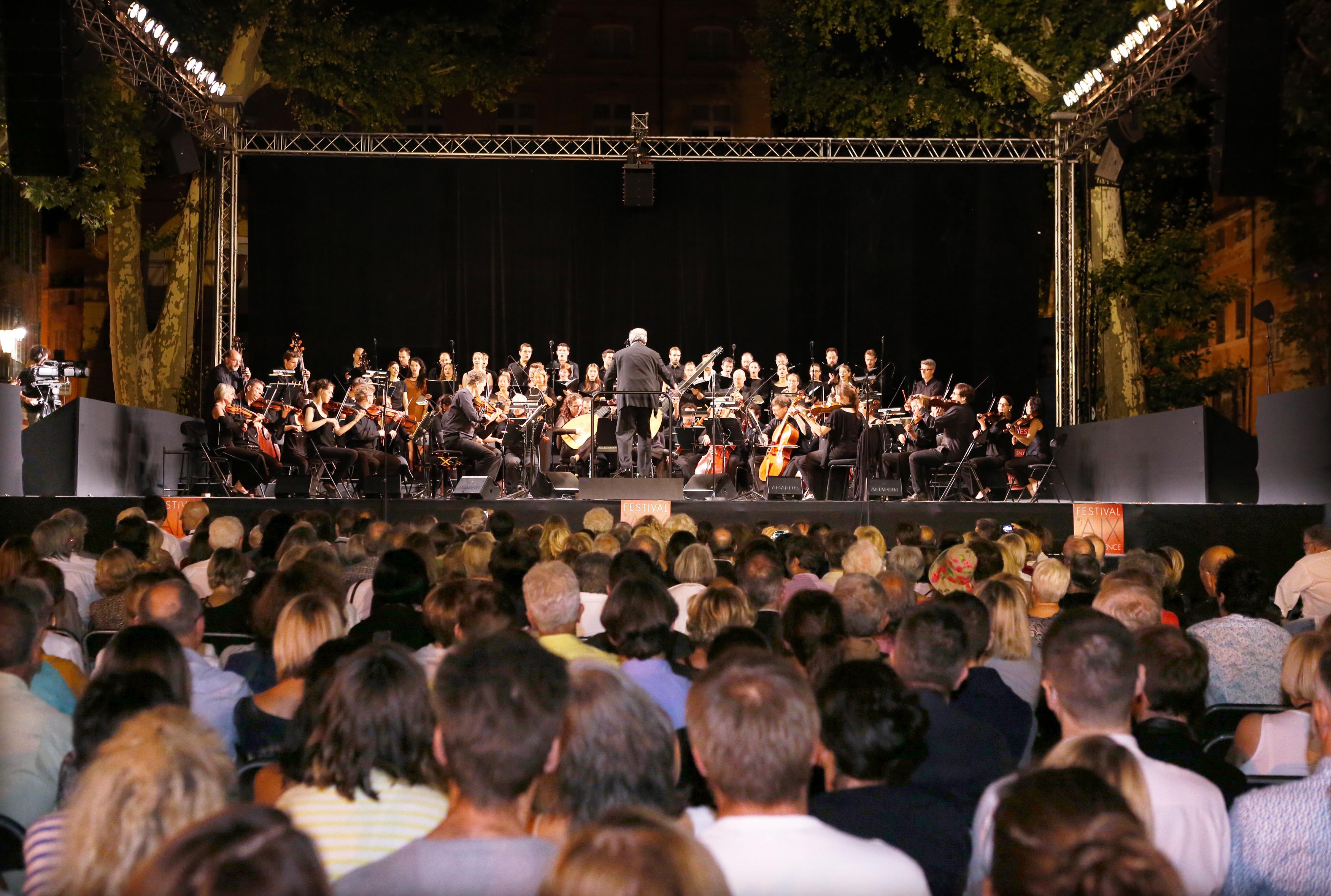 PARADE[S] AIX EN JUIN - 27 juin 2015, cours Mirabeau
