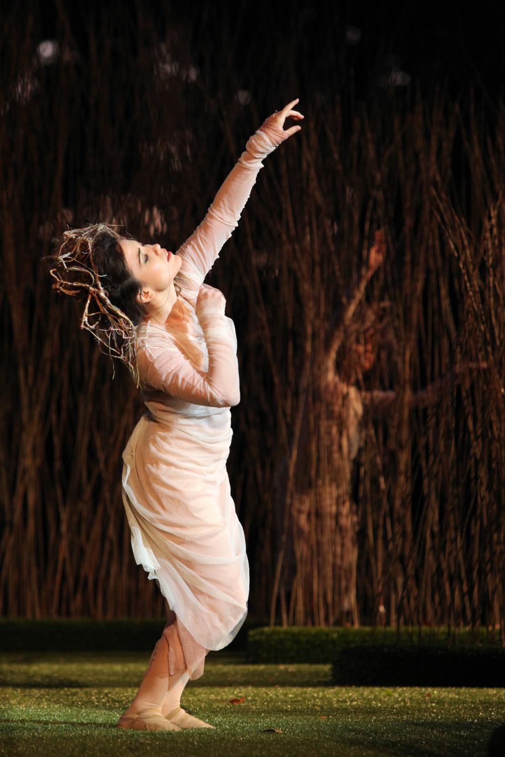 Acis and Galatea by Handel - Stage directed by Saburo Teshigawara