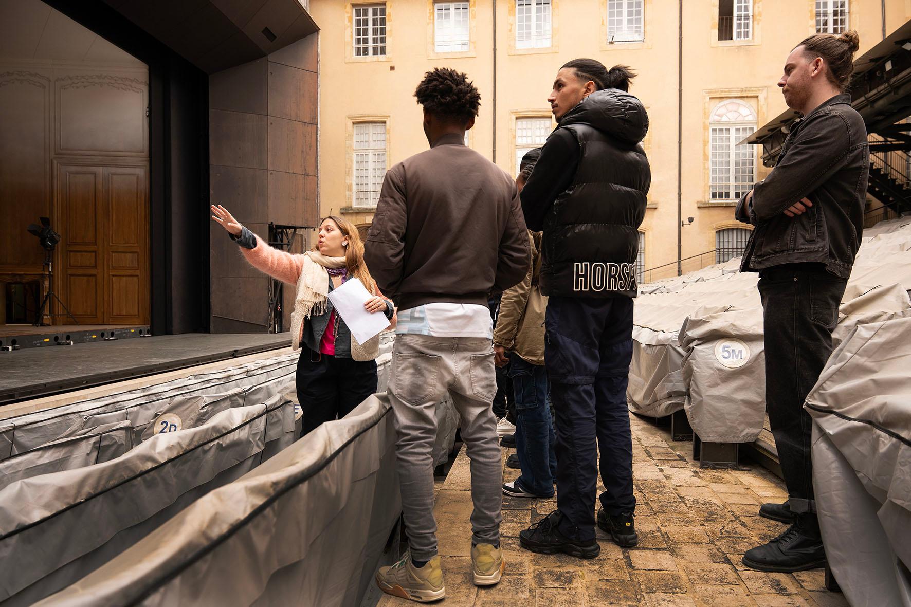 Visite du plateau du Théâtre de l'Archevêché
